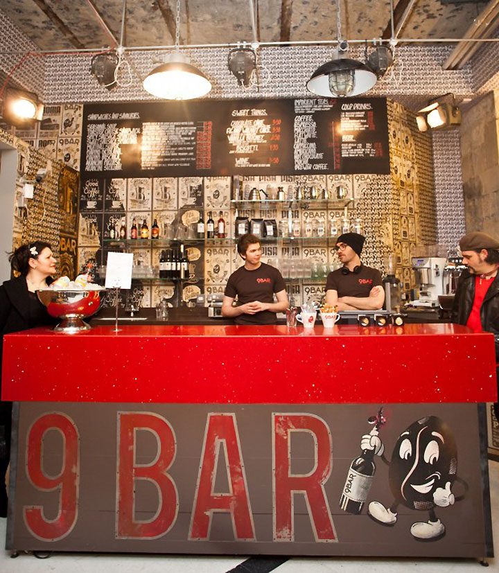 Роскошный интерьер бара 9 Bar Coffee в Лондоне