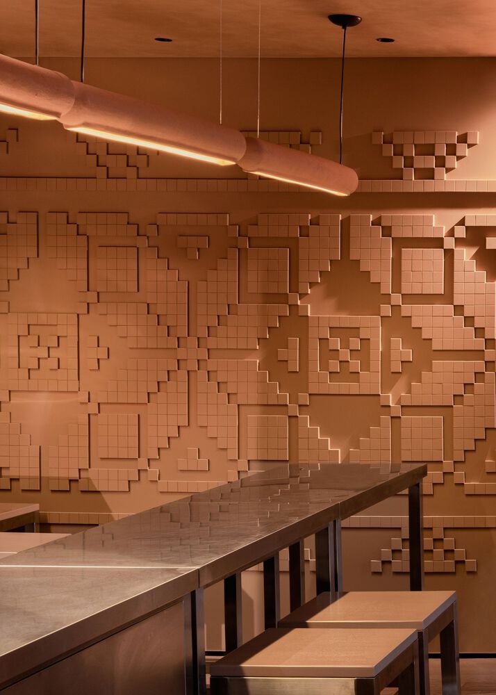 Барная стойка с орнаментальной стеной Kofan Coffee Shop