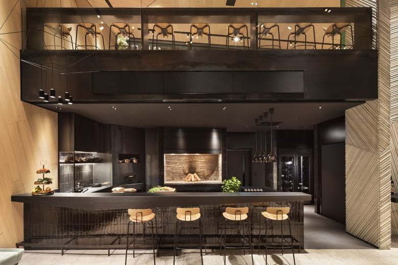 Барная зона под антресолью FOGO E ÁGUA at ALEA RESORT