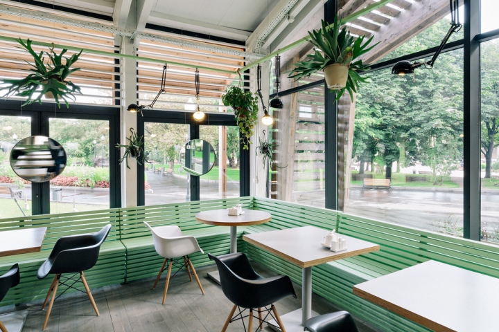 Необычные кафе в Москве: интерьер кафе Bulka в стиле оранжереи