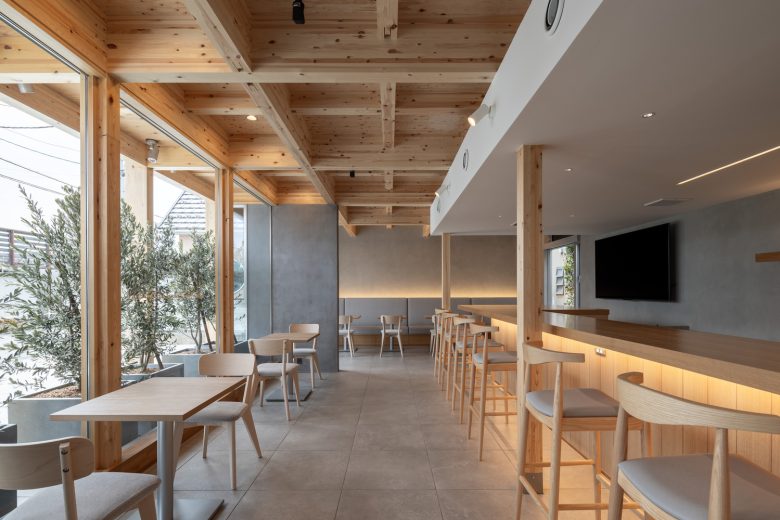Кафе от toit-design + Kazuto Nishi Architects