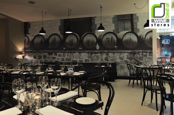 Сервировка столов в заведении 1862 Wine Bar & Grill в Австралии