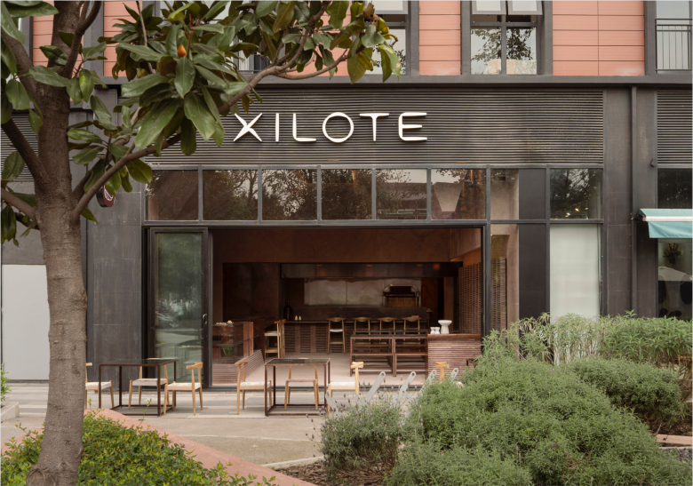 Фасад ресторана XILOTE