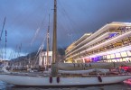 Роскошный яхт-клуб Yacht Club de Monaco