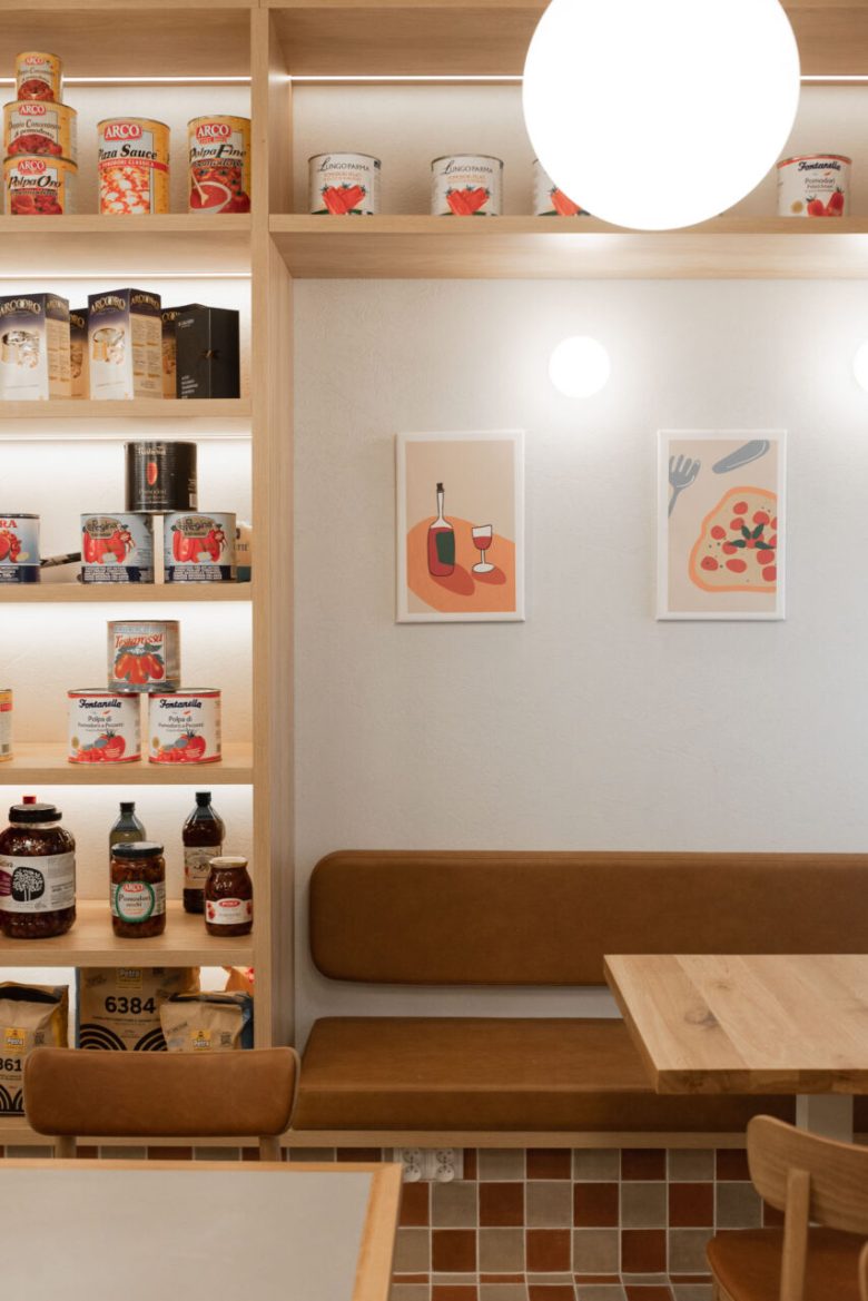 Полки с ингредиентами Pizza Academy Bidfood