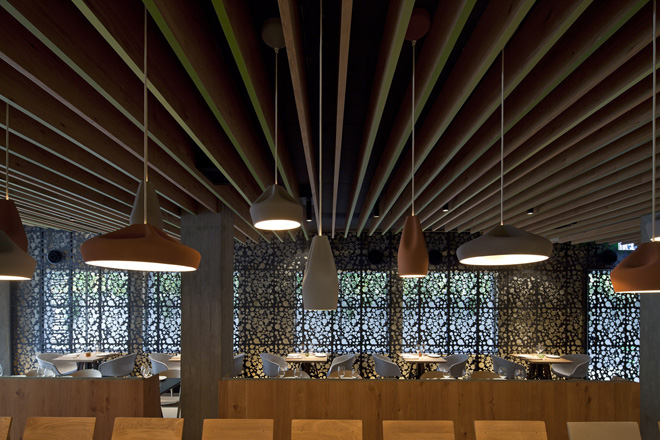Дизайнерские светильники ресторана Bindella Osteria & Bar в Тель-Авиве