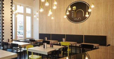 Стильный интерьер бургер-ресторана meat IN bun в Мюнхене