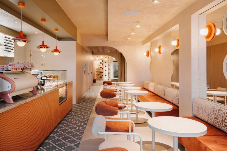 Воскресное кафе с игровой комнатой