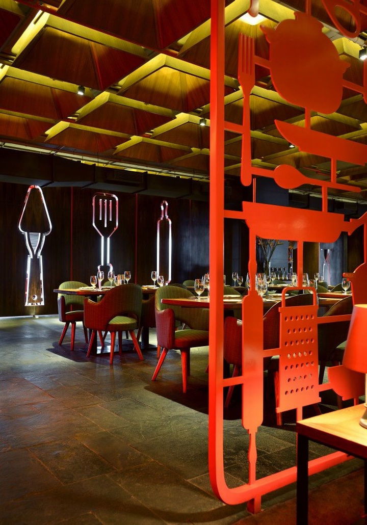 Головокружительный дизайн интерьера ресторана The Tower Kitchen в Индии