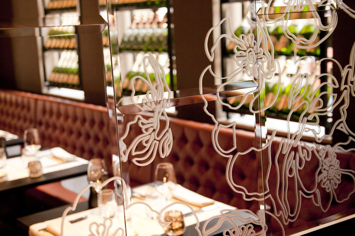 Потрясающий интерьер ресторана Art Kwizien luxury Brasserie