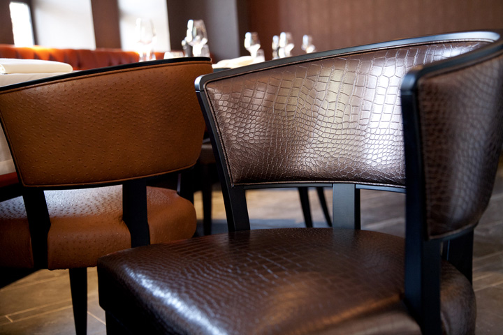 Поразительный интерьер ресторана Art Kwizien luxury Brasserie