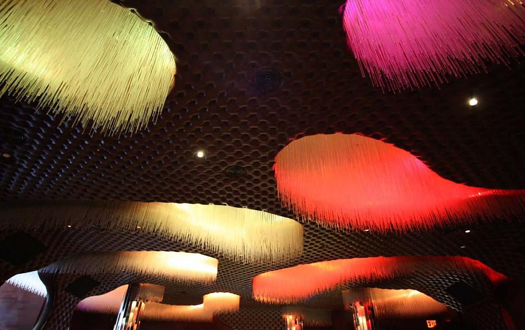 Потрясающий интерьер ночного клуба Cienna Ultralounge в Нью-Йорке