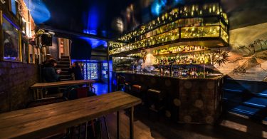 Дизайн баров и ресторанов: необычный подход от Finch Interiors