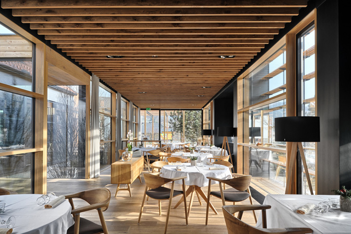 Современный дизайн интерьера ресторана