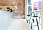Дизайн кафе-мороженого «Mister» от Scott & Scott Architects