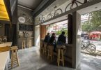 Долгожданный дизайн небольшого кафе для велосипедистов в Мексике