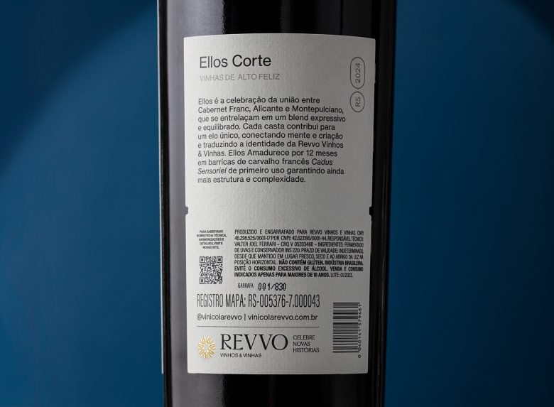 этикетка на обратной стороне бутылки Revvo Ellos Corte