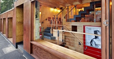 Оригинальное многоуровневое оформление кафе Flipboard от студии Brolly Design
