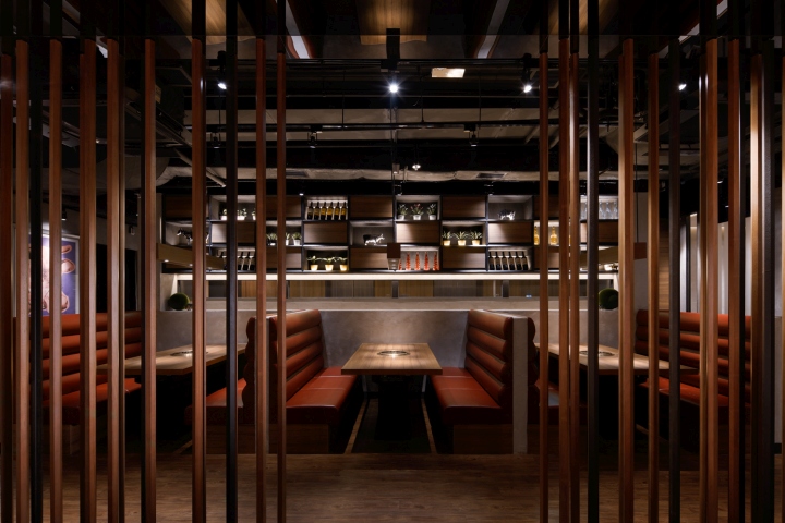 Фото дизайна интерьера ресторана в стиле лофт в Гонконге. Фото 1