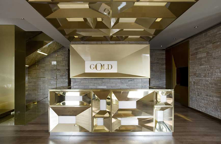 Декор ресторана Gold от Dolce & Gabbana