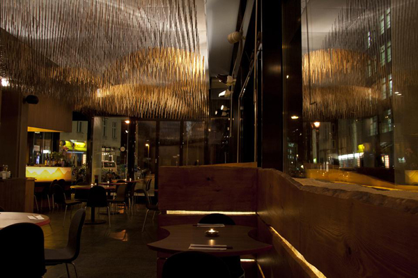 Сказочный ресторан Hashi Mori izakaya от Affect Studio в Берлине