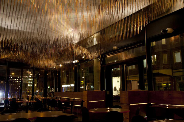 Яркий ресторан Hashi Mori izakaya от Affect Studio в Берлине