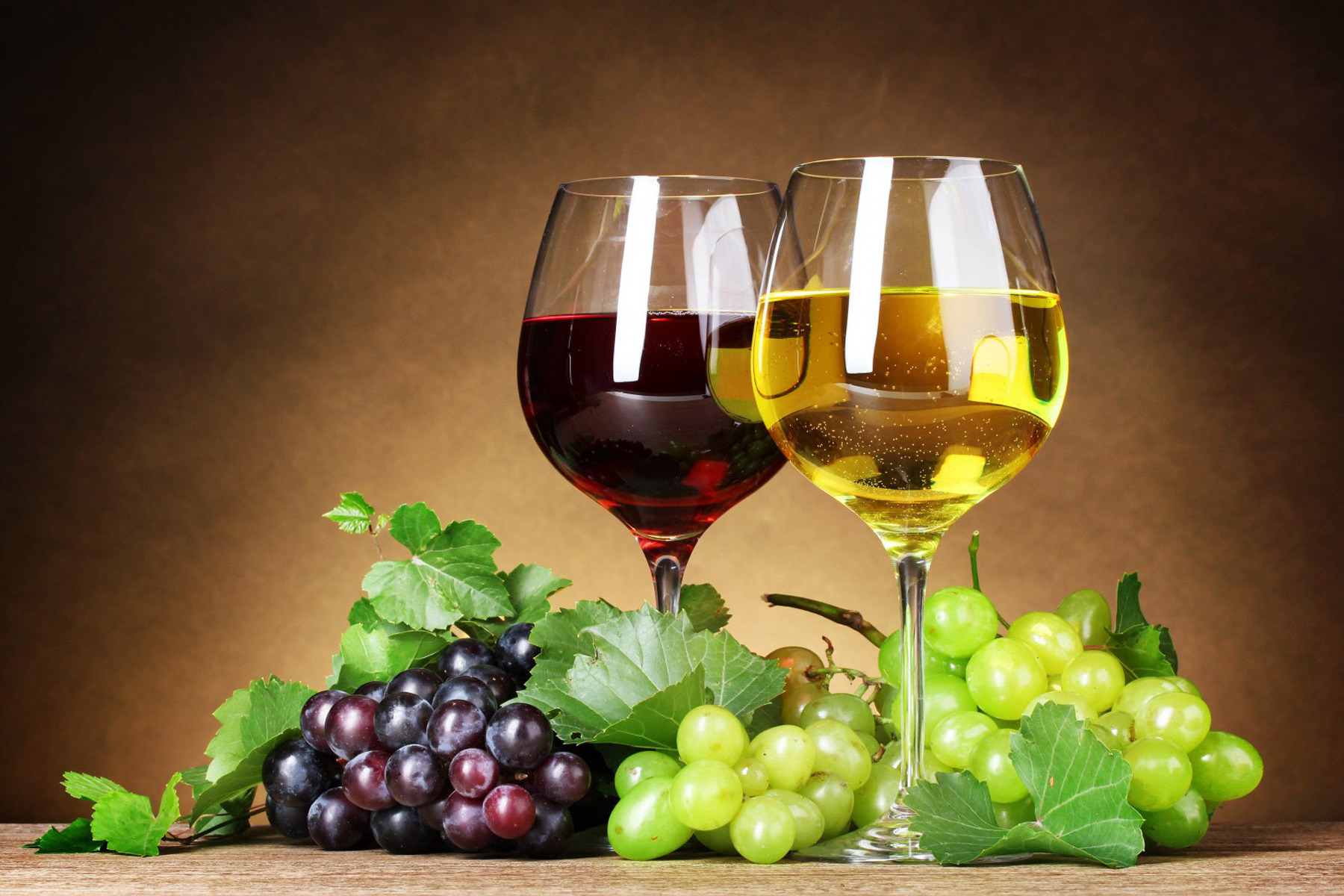 Как улучшить вкус блюд: вино