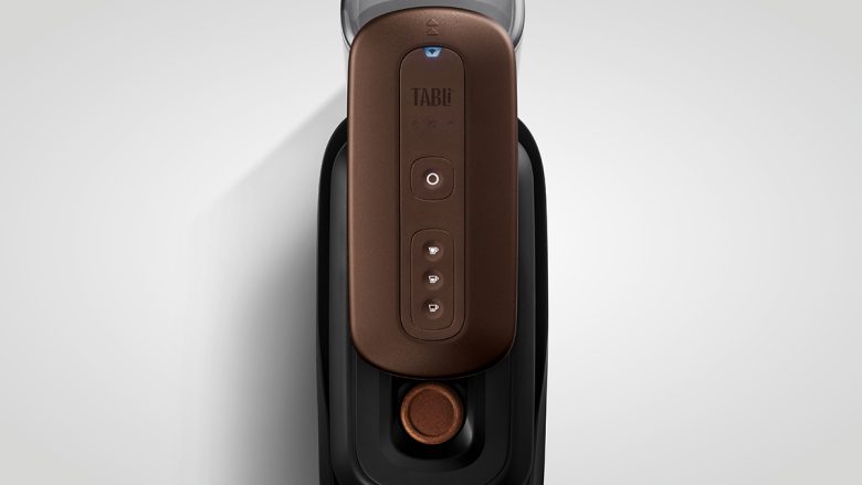 капсула кофе Lavazza Tablì укладывается в кофемашину