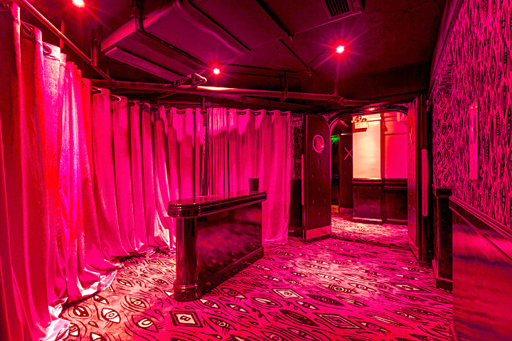 Современный интерьер ночного клуба Le Baron nightclub в Китае