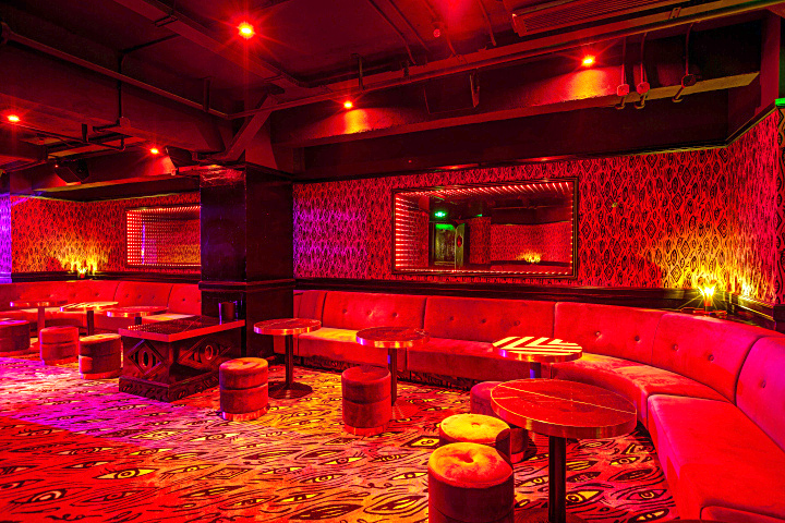 Потрясающий интерьер ночного клуба Le Baron nightclub в Китае