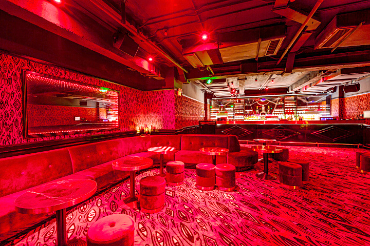 Уютный интерьер ночного клуба Le Baron nightclub в Китае