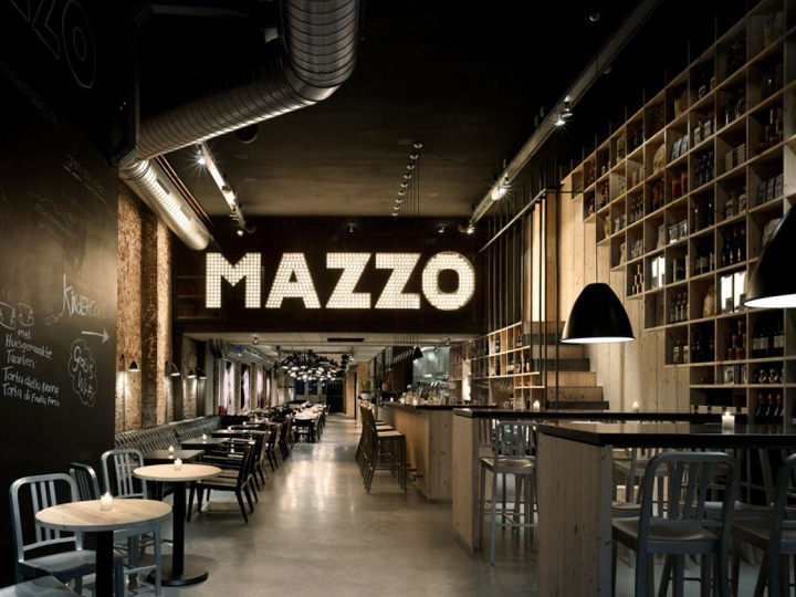 Вывеска ресторана Mazzo