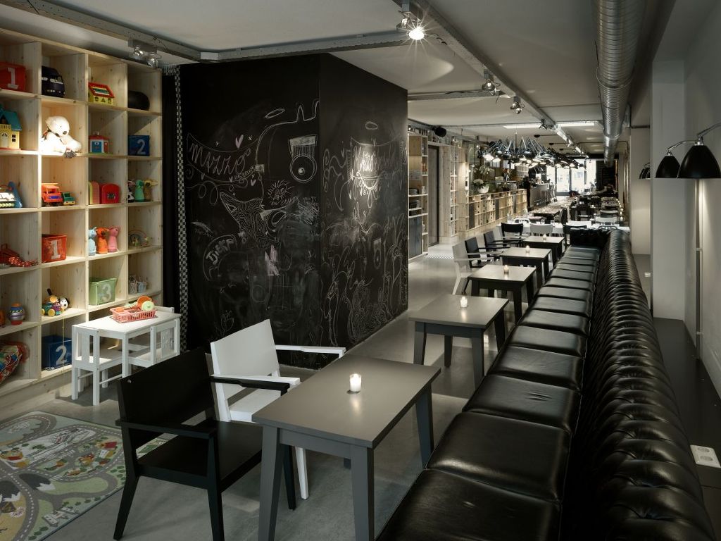 Детский уголок ресторана Mazzo от Concrete Architecture Associates