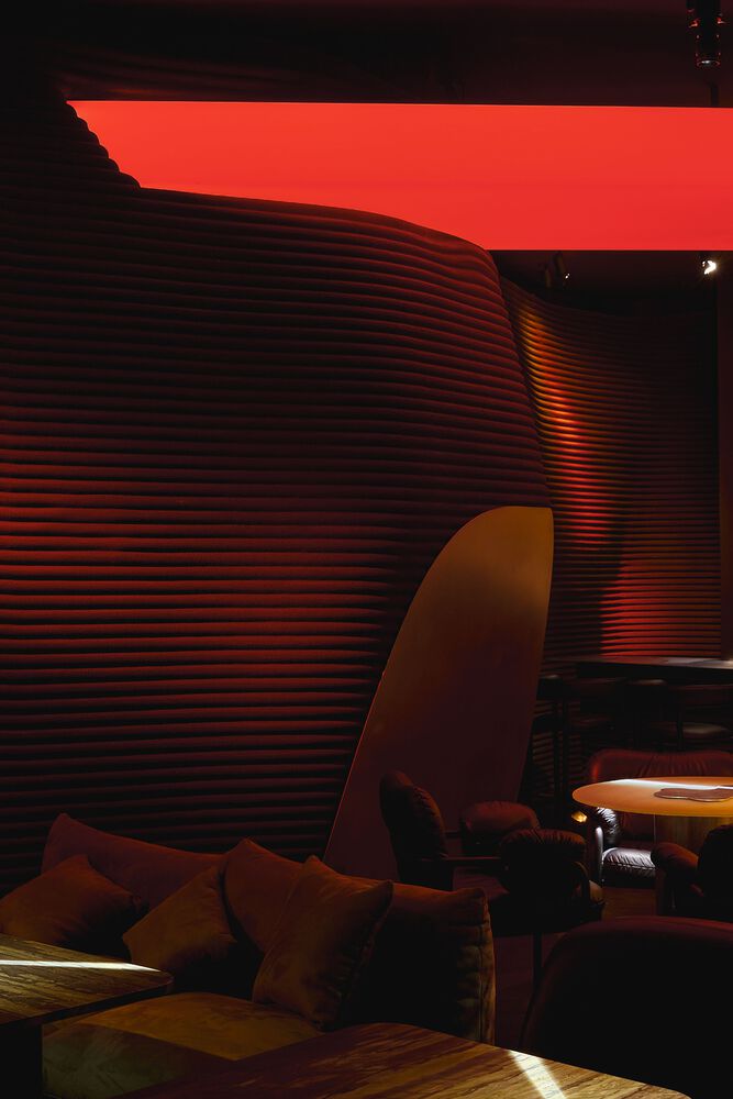 мягкие диваны MYATA Platinum Lounge and Restaurant