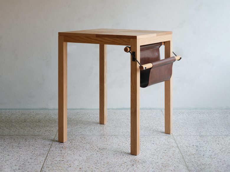 небольшой столик Yeonheun Roasters