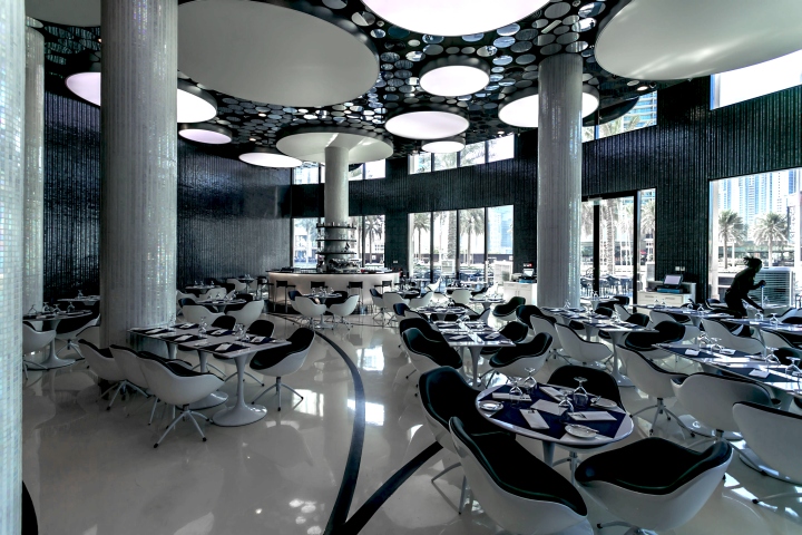 Креативное оформление ресторана IV Quattro в Дубае