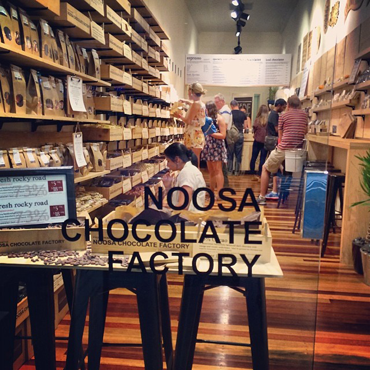 Безупречный интерьер шоколадной фабрики Noosa