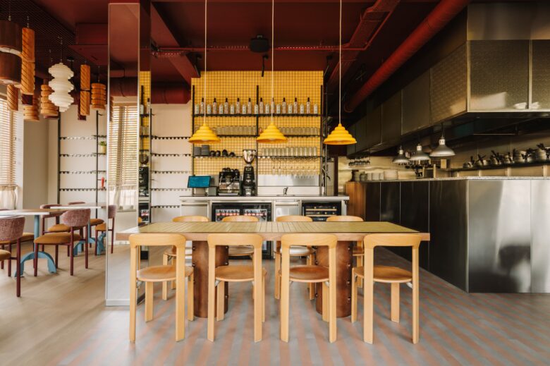 общий вид кафе Ragu Restaurant