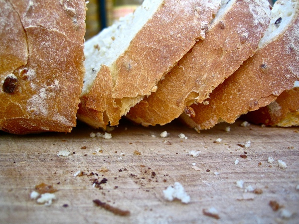 Опасные пищевые добавки: Волосатый хлеб