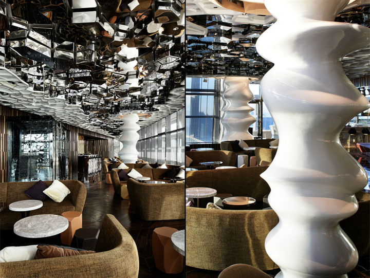 Потрясающий интерьер ресторана в отеле Ritz-Carlton Hong Kong