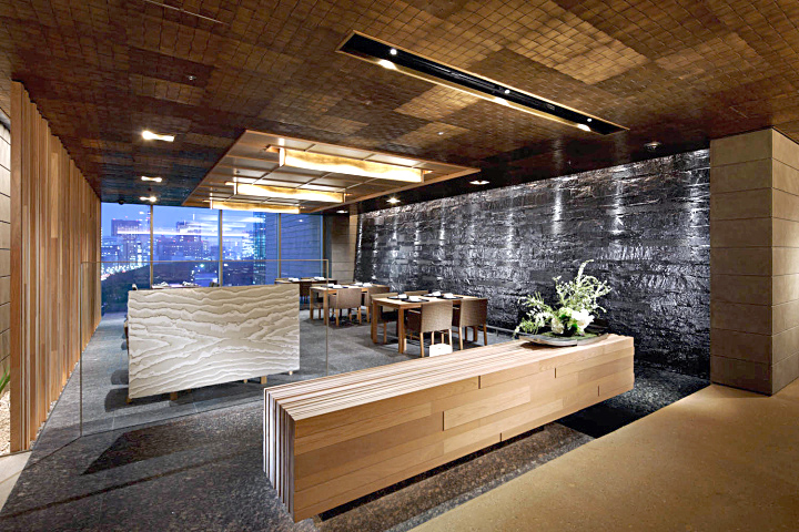 Дизайн залов ресторана Wadakura в Токио от студии A.N.D.