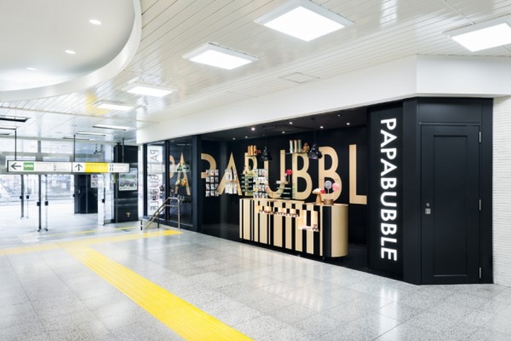 Безупречный интерьер кондитерской Papabubble в Токио
