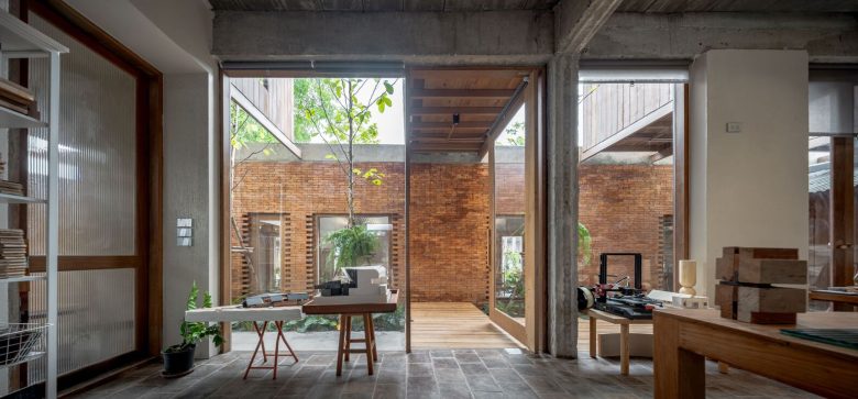 павильон с большими окнами Kunst Ayutthaya