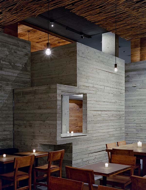 Стены из древесины ресторана Pio Pio