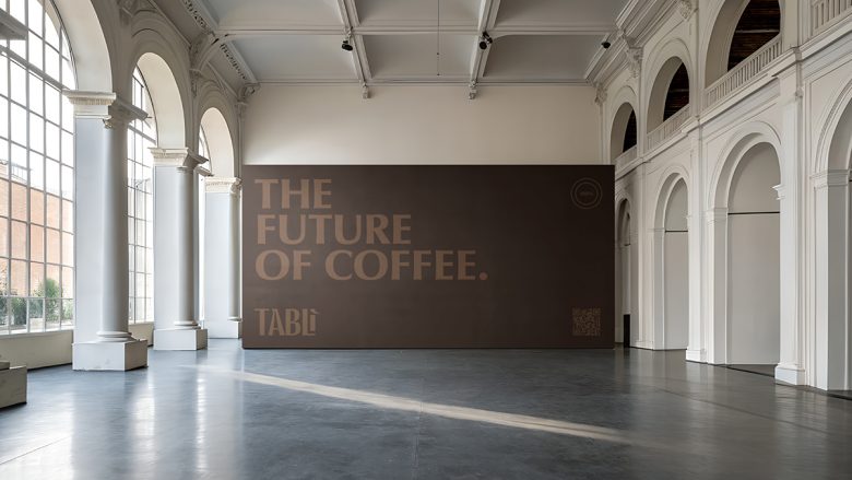 помещение с надписью