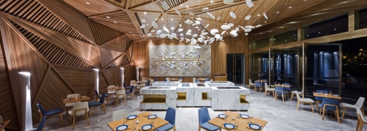 Чудесный дизайн интерьера ресторана Grand Skylight Hotel от PANORAMA в Китае