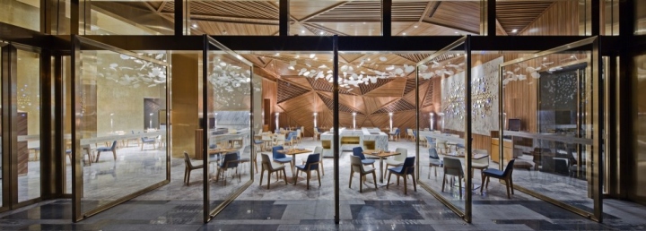 Дизайн интерьера ресторана Grand Skylight Hotel от PANORAMA в Китае