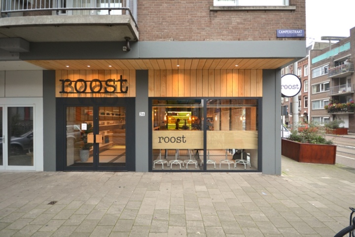 Роскошный интерьер кофейни Roost coffee в Амстердаме