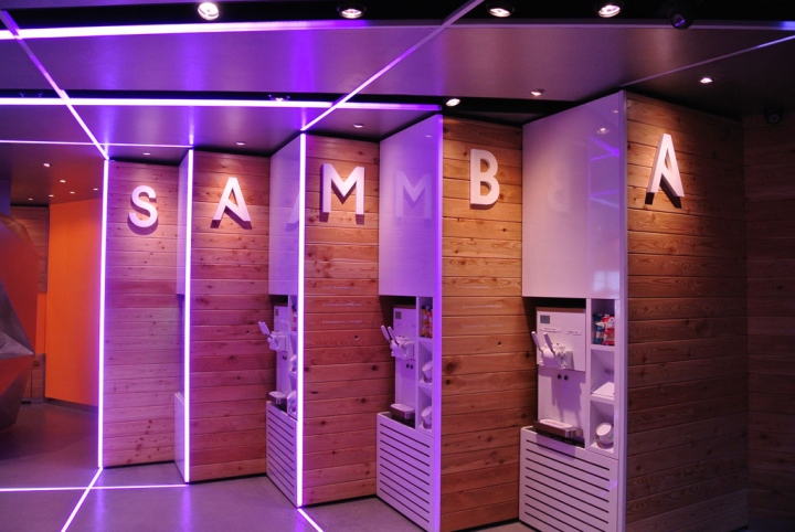 Поразительный интерьер магазина мороженого Samba Swirl в Лондоне