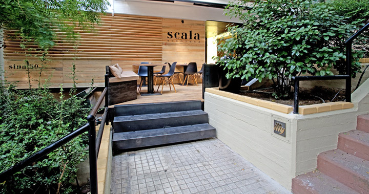 Впечатляющий интерьер ресторана Scala Vinoteca